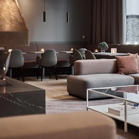 Odeon Hotell 4*
